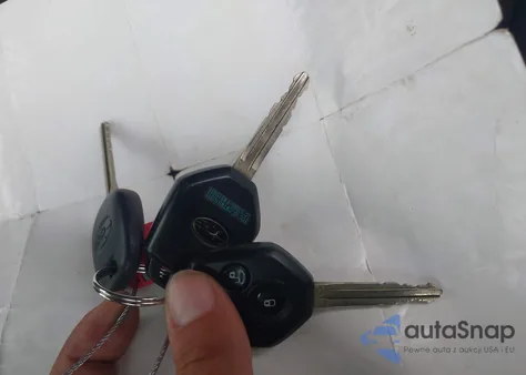 2014 Subaru Xv Crosstrek 2.0 Premium from USA, damaged, VIN JF2GPAVC7E8335947